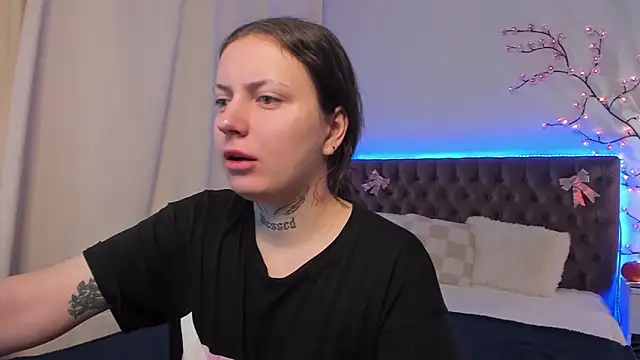 LilaVame online show from November 2025 06:23:01 AM