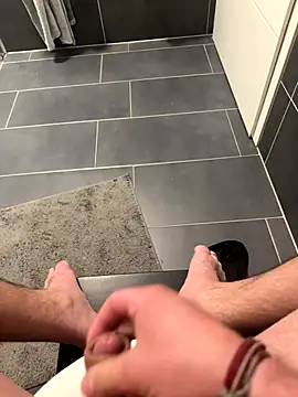 Snapshot of yungdboiy chatting on September 2025 11:04:02 PM yungdboiy online show from September 2025 11:04:02 PM