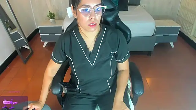 lissa jhonsoon online show from November 2025 01:36:01 AM