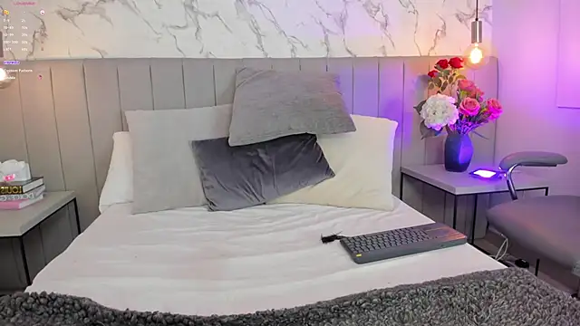 Karlla Brown online show from March 2026 12:18:02 AM