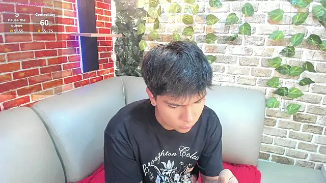 Thiago Kozak online show from March 2026 01:43:02 PM