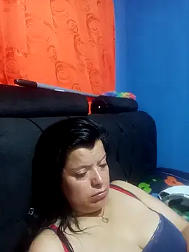 Hanna Kieran online show from November 2025 10:51:02 AM