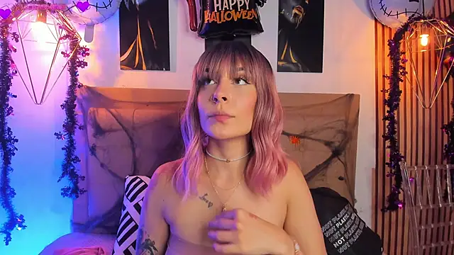 alesziarose online show from October 2025 07:55:02 PM