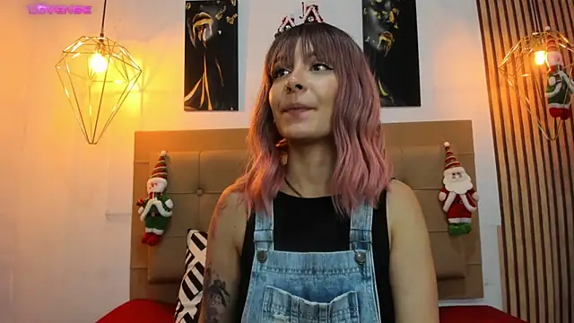 alesziarose online show from November 2025 07:03:01 PM