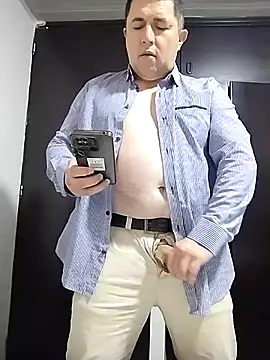 BigCristh79 online show from February 2026 07:31:01 PM