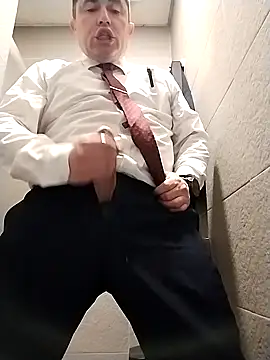 BigCristh79 online show from April 2026 02:48:02 PM