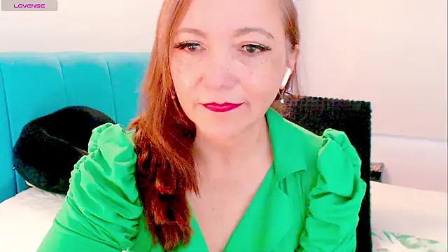 Kendraline1 online show from June 2026 07:04:01 PM
