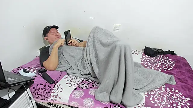 fuckynations online show from December 2024 05:58:02 AM