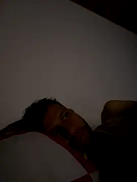 Michaell Spinelly online show from September 2025 09:42:02 AM