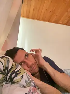 Michaell Spinelly online show from February 2026 01:15:01 PM