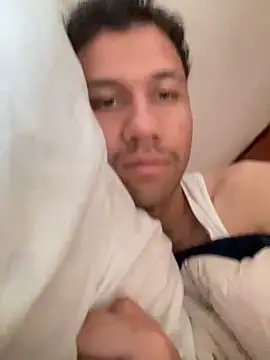 Michaell Spinelly online show from April 2026 06:26:01 PM