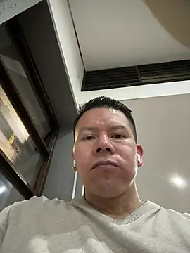 Manu0586 online show from February 2026 11:34:02 PM