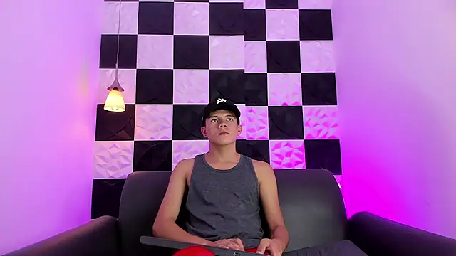 Snapshot of AndyFame1 chatting on October 2025 06:38:02 PM AndyFame1 online show from October 2025 06:38:02 PM