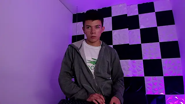 Snapshot of AndyFame1 chatting on October 2025 07:01:02 PM AndyFame1 online show from October 2025 07:01:02 PM