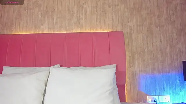 Kendra kobein online show from November 2025 07:45:02 PM