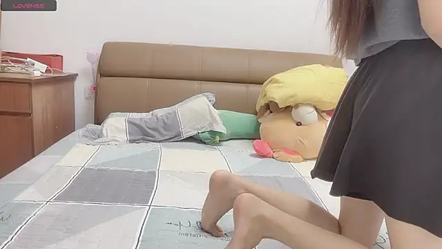 Snapshot of Yin-LL chatting on October 2025 04:41:02 PM Yin-LL online show from October 2025 04:41:02 PM