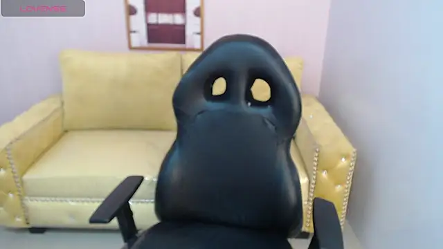 bellatrix ch online show from November 2025 11:49:02 AM