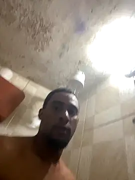 Snapshot of freedmar chatting on December 2025 01:39:01 PM freedmar online show from December 2025 01:39:01 PM