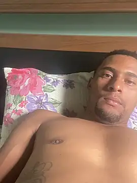 Snapshot of freedmar chatting on January 2026 11:37:02 AM freedmar online show from January 2026 11:37:02 AM