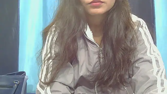 Aarti misty71 online show from January 2026 05:01:01 AM