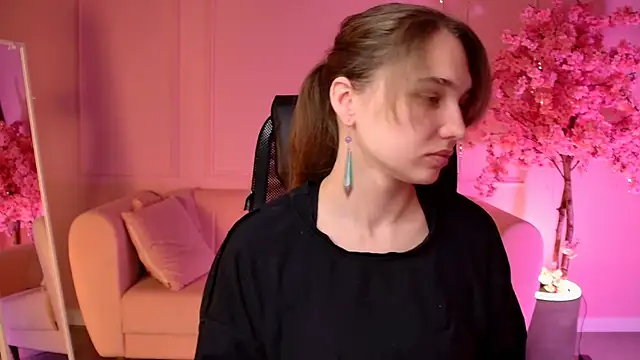TessaMill online show from May 2026 05:15:01 AM