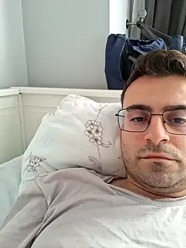 Obstacless online show from February 2026 06:29:02 AM