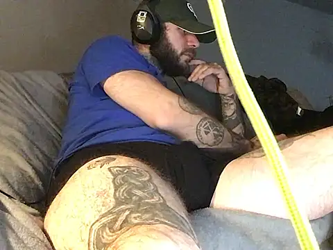 BlueCollarTattoos online show from April 2026 07:53:01 AM