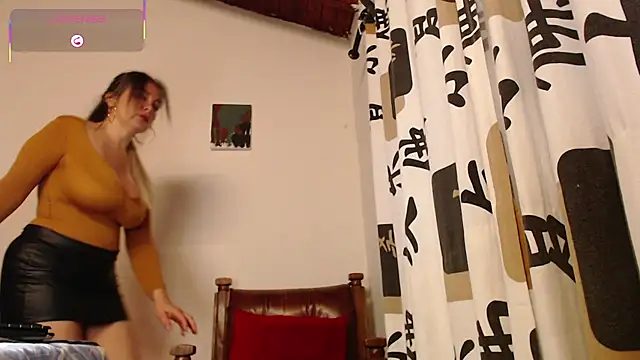 Emma Henderson online show from December 2025 11:07:01 AM