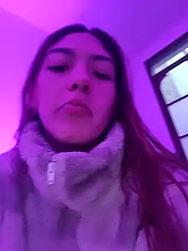 Victoria Beaumont online show from April 2026 11:52:01 AM