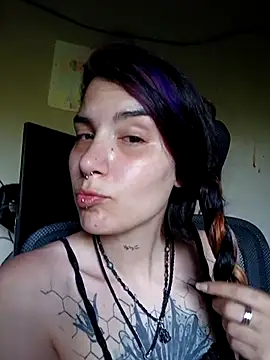 Darkw1tch online show from November 2025 08:55:01 PM