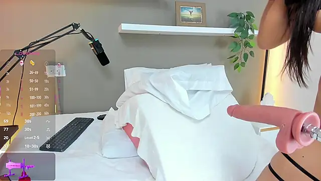 Snapshot of natasha_ary chatting on November 2025 02:20:02 PM natasha ary online show from November 2025 02:20:02 PM