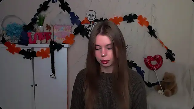 OceanicDawn online show from November 2025 06:45:01 AM