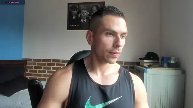 Snapshot of justinkarter chatting on July 2026 04:22:01 PM justinkarter online show from July 2026 04:22:01 PM