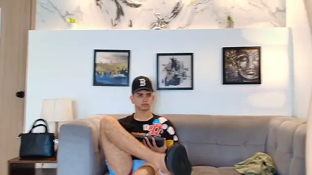 TWINKS FRIENDS online show from March 2026 01:29:02 PM