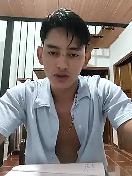 Snapshot of Hiroshi_Shen chatting on October 2025 10:33:02 AM Hiroshi Shen online show from October 2025 10:33:02 AM