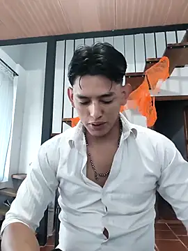 Snapshot of Hiroshi_Shen chatting on November 2025 11:23:02 AM Hiroshi Shen online show from November 2025 11:23:02 AM