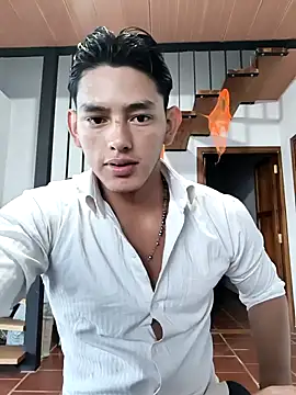 Snapshot of Hiroshi_Shen chatting on November 2025 10:57:02 AM Hiroshi Shen online show from November 2025 10:57:02 AM