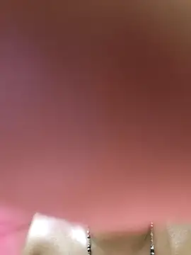 Snapshot of Hiroshi_Shen chatting on November 2025 10:18:01 AM Hiroshi Shen online show from November 2025 10:18:01 AM