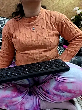 Iampriyaaa15 online show from January 2026 05:56:01 AM