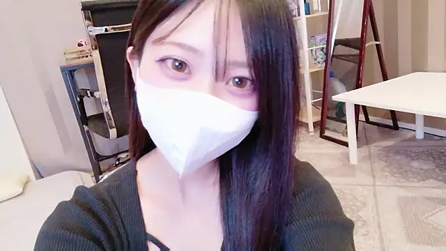OSUSHI-CHAN online show from June 2026 07:28:01 PM
