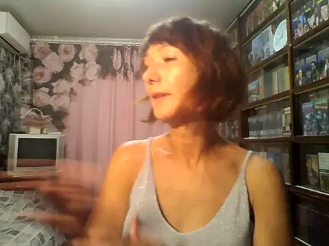 Pline1 online show from September 2025 08:41:02 PM