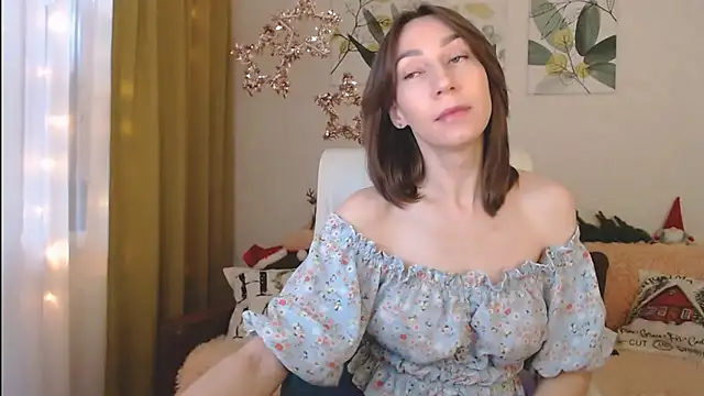 Snapshot of GoodGlamorGirl chatting on January 2025 05:01:01 AM GoodGlamorGirl online show from January 2025 05:01:01 AM