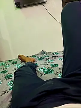 Dickdelhi online show from October 2025 04:05:02 PM