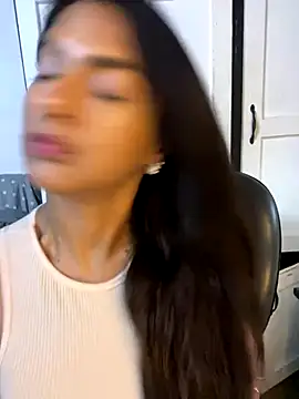 chicachocolate01 online show from October 2025 07:09:02 PM