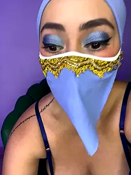 Snapshot of Aisha_Malek chatting on December 2025 08:07:02 PM Aisha Malek online show from December 2025 08:07:02 PM