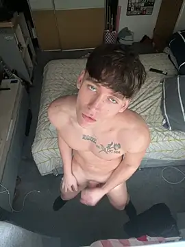 naughtyboy0124 online show from February 2026 04:47:02 PM