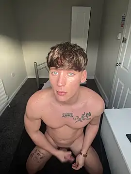 naughtyboy0124 online show from March 2026 04:25:01 PM