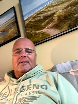 Renebisex online show from October 2025 10:25:01 AM