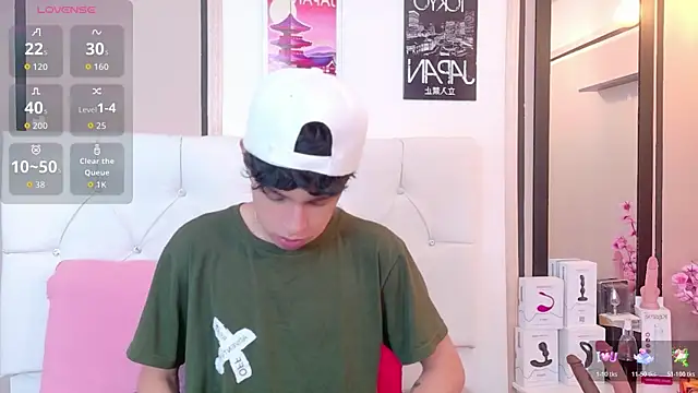 Axel  Evans online show from January 2026 01:04:01 PM