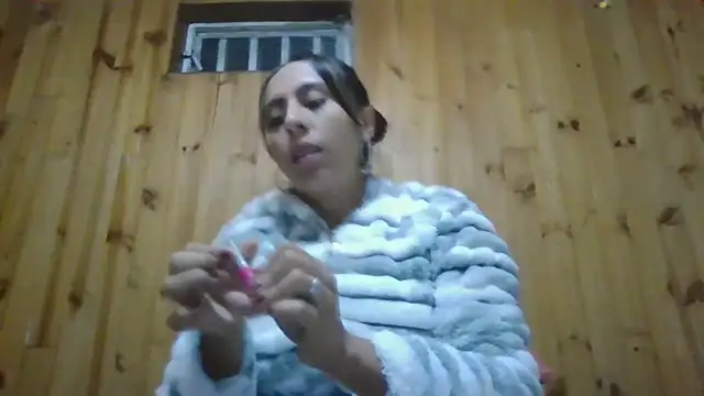 Roselingalvis13 online show from October 2025 02:34:02 AM